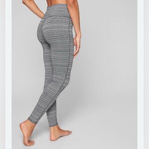 ATHLETA high rise jacquard Chaturanga tight - size M
